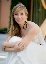 Elizabeth Hainen (harp)