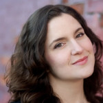 Estelí Gomez (soprano)