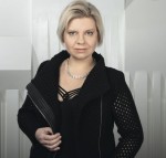 Lada Valešová (piano)