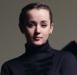 Oxana Shevchenko (piano)