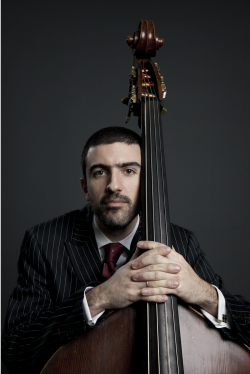 Pedro Giraudo | double bass, composer