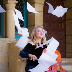 Jennifer Kloetzel (cello)